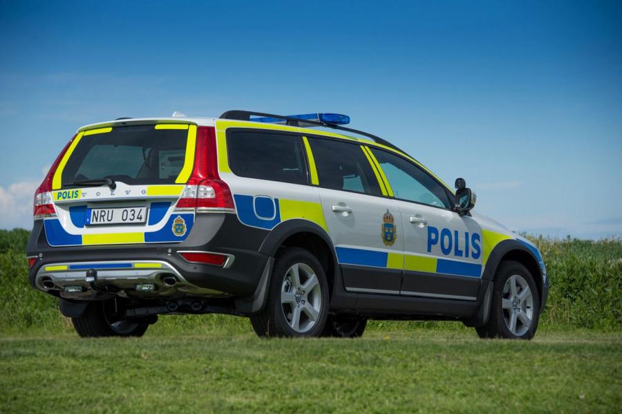  Volvo XC70 Police Car 2014 года  (фото 4 из 8)